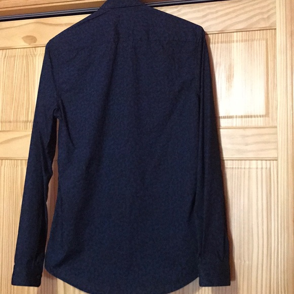 Men's Button Up Shirt - Picture 3 of 6